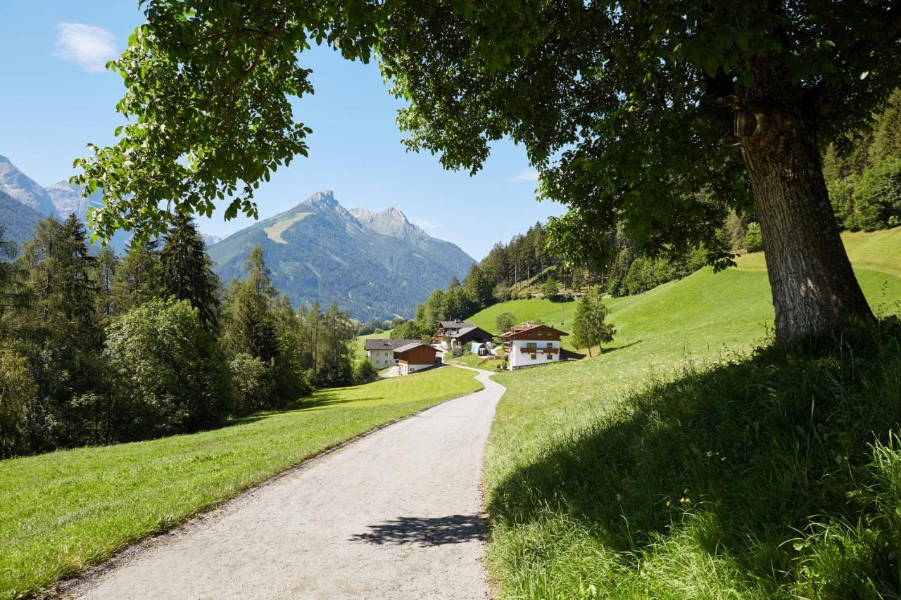 Gasthof Groebenhof Fulpmes Dış mekan fotoğraf